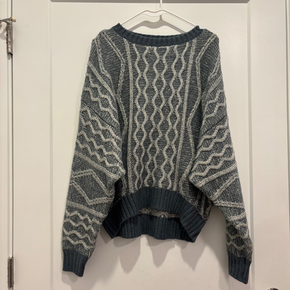 BKE Blue White Cable Knit Sweater Mens Large Geometric Marled Crew Neck